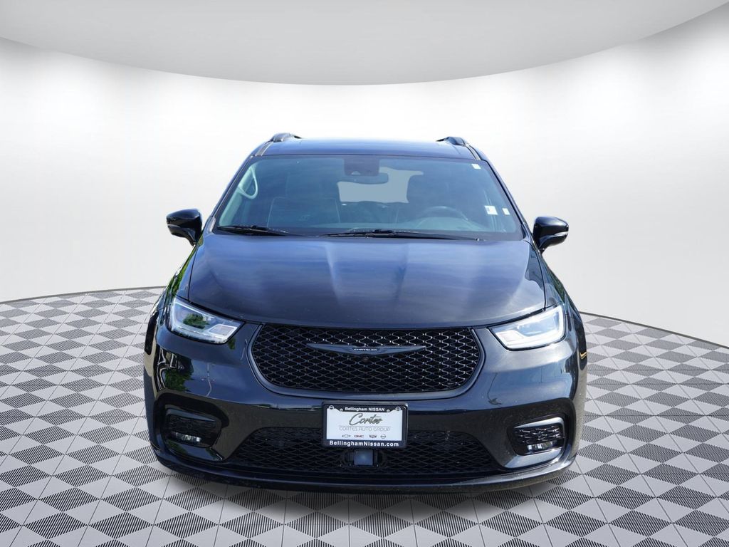 Used 2024 Chrysler Pacifica PHEV Select with VIN 2C4RC1S73RR102670 for sale in Bellingham, WA