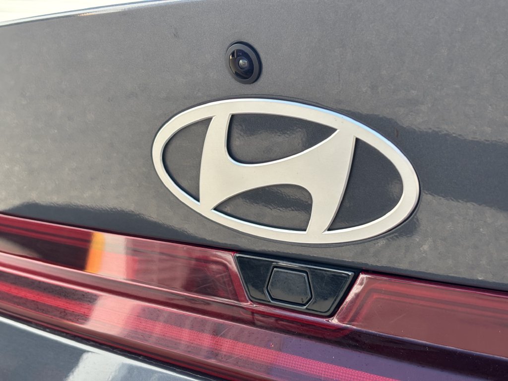2025 Hyundai Elantra SEL - Photo 10