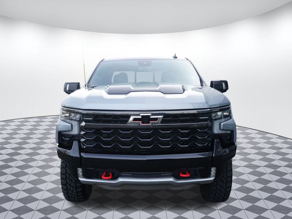 Used 2024 Chevrolet Silverado 1500 ZR2 with VIN 3GCUDHE89RG105311 for sale in Bellingham, WA