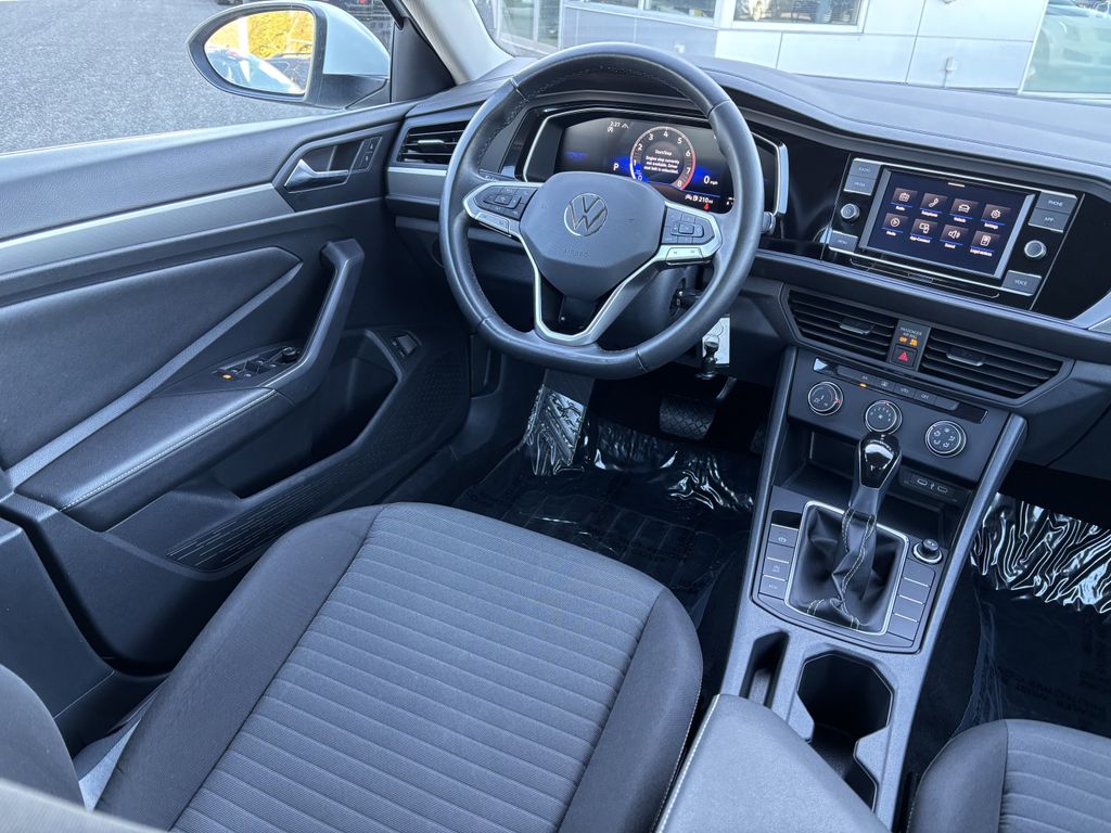 2024 Volkswagen Jetta S - Photo 21