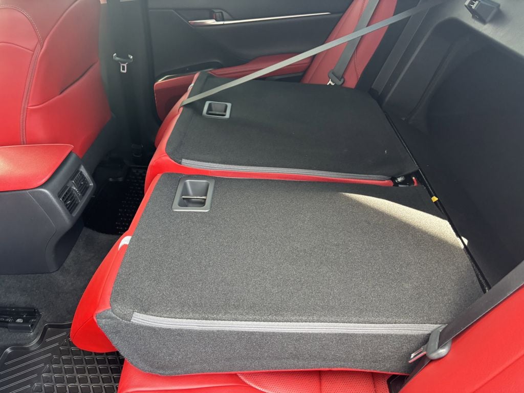 2020 Toyota Camry XSE - Photo 26