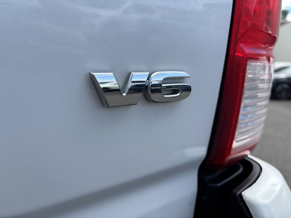 2017 Toyota Tacoma SR - Photo 12