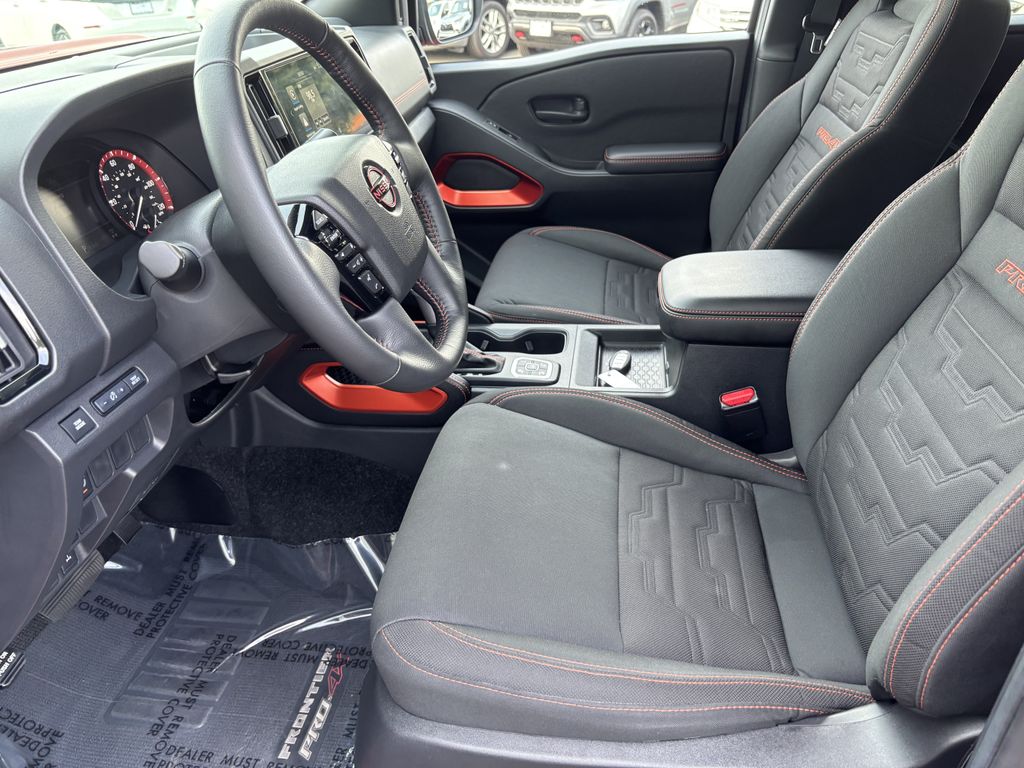 2026 Nissan Frontier PRO-4X - Photo 12