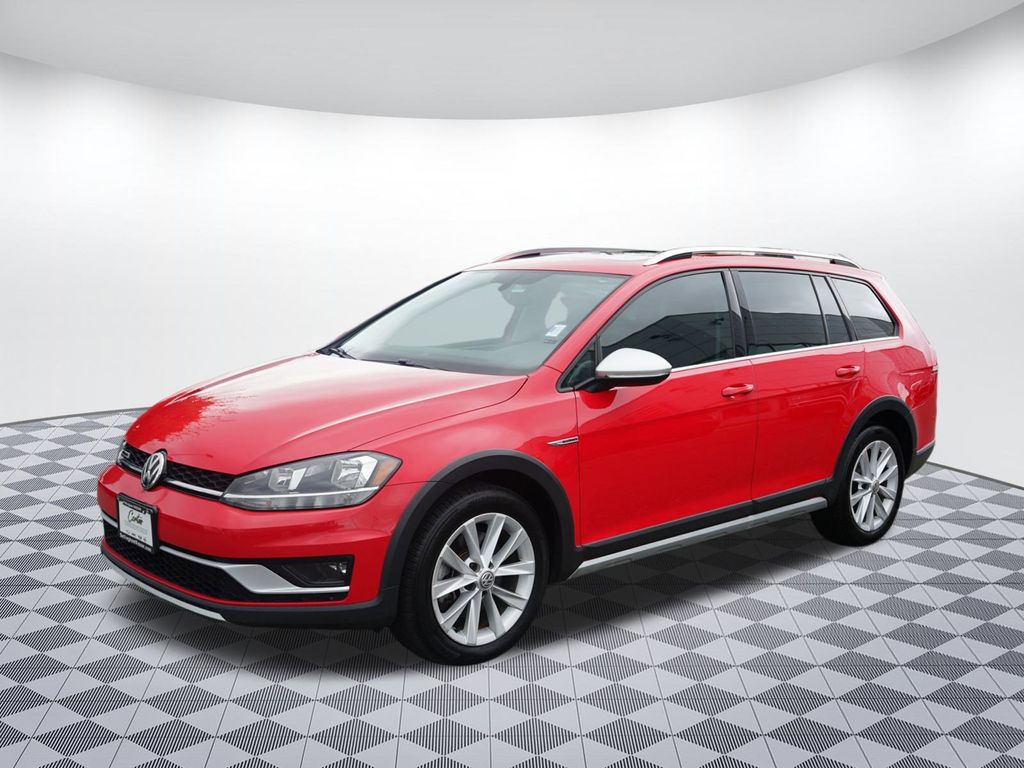 2019 Volkswagen Golf Alltrack TSI S photo 3