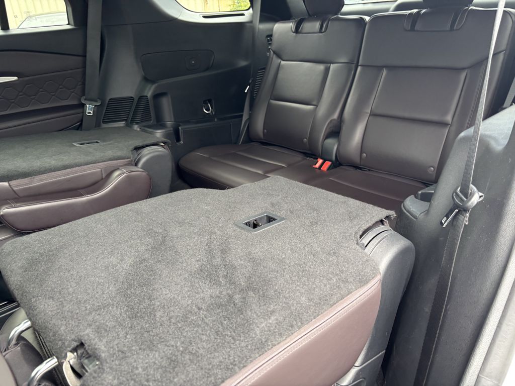 2025 Ford Explorer Platinum - Photo 27