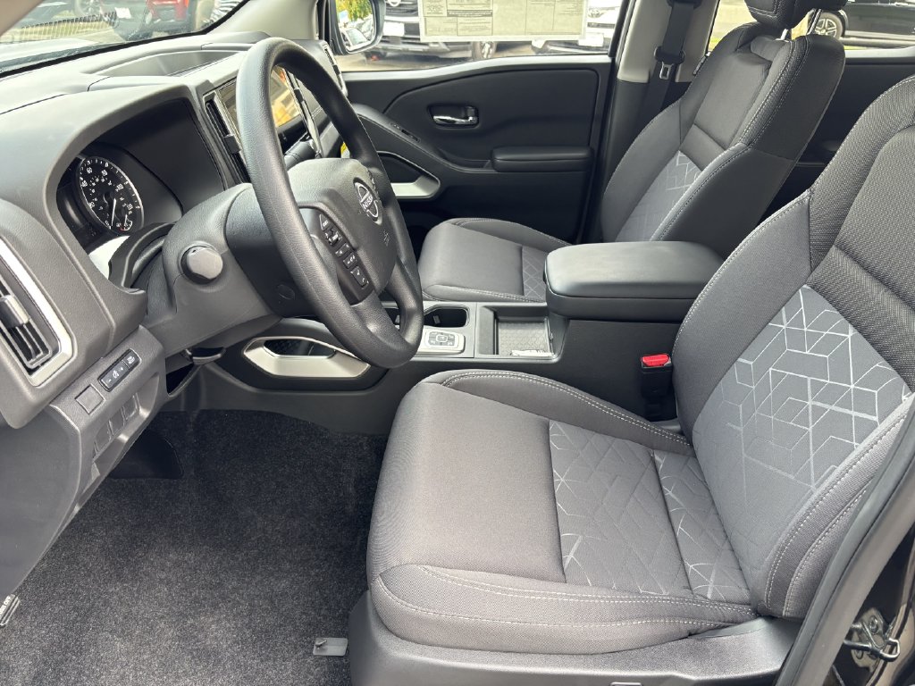 2026 Nissan Frontier SV - Photo 13
