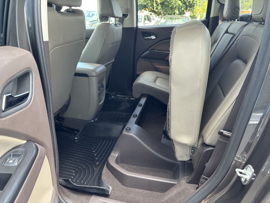 2019 GMC Canyon SLT - Photo 24