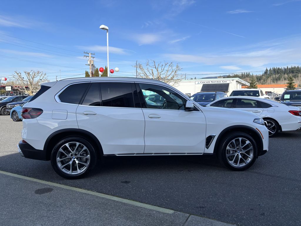 2026 BMW X5 40i - Photo 8