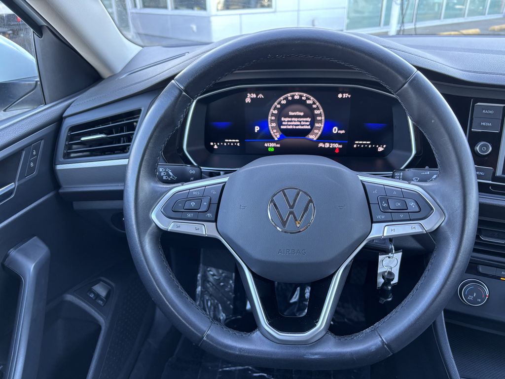 2024 Volkswagen Jetta S - Photo 13