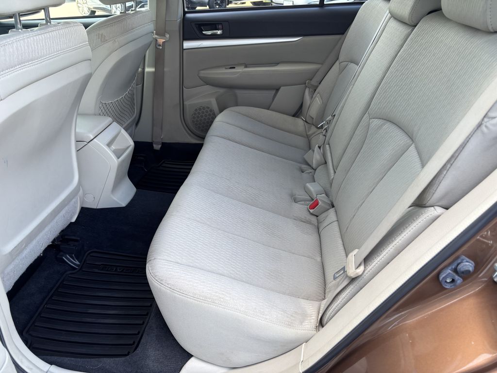 2011 Subaru Outback I Premium - Photo 21
