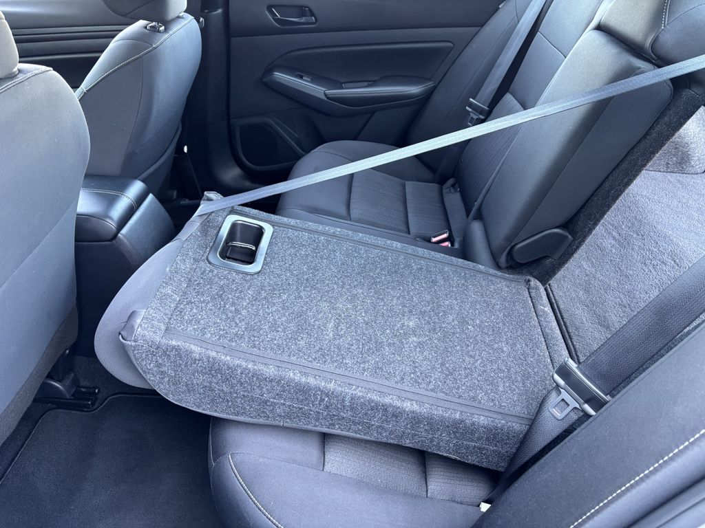 2024 Nissan Altima SV - Photo 25
