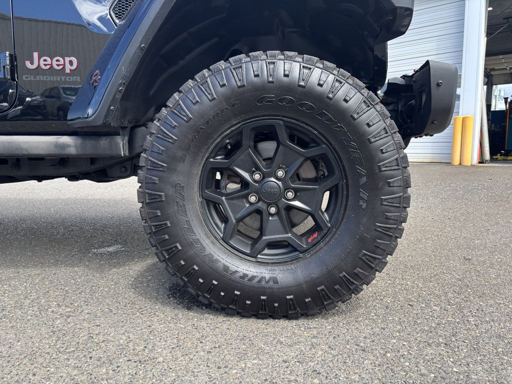 2020 Jeep Gladiator Launch Edition - Photo 9