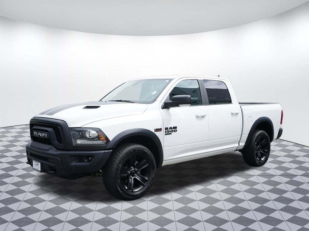 2022 Ram 1500 Classic Warlock photo 3