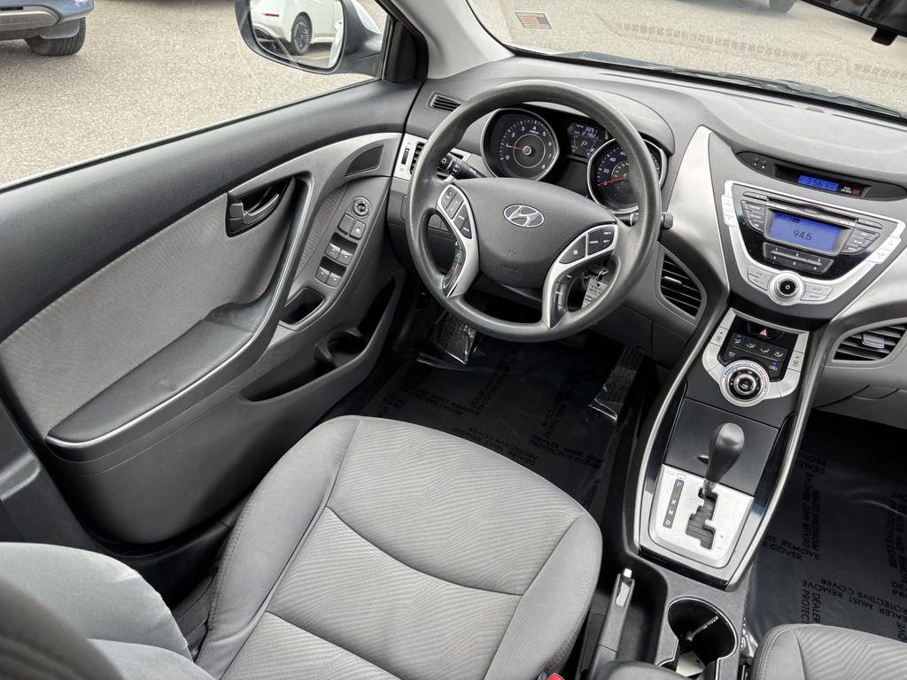 2011 Hyundai Elantra GLS - Photo 20