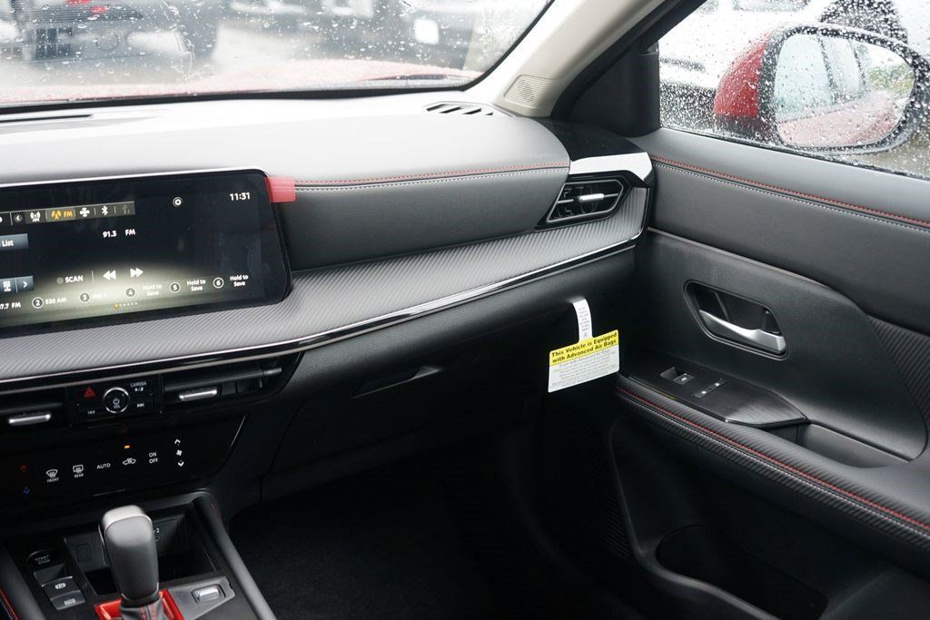 2025 Nissan Kicks SR AWD - Photo 25