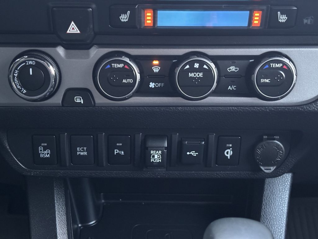 2022 Toyota Tacoma Limited - Photo 19