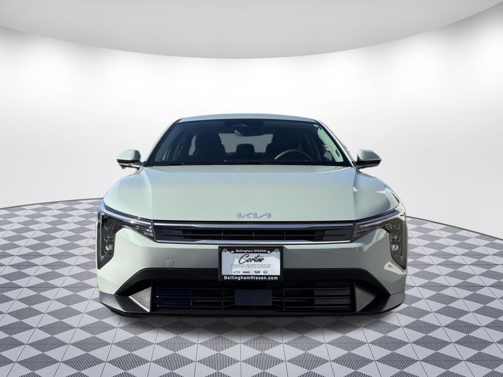 2026 Kia K4 LXS - Photo 2