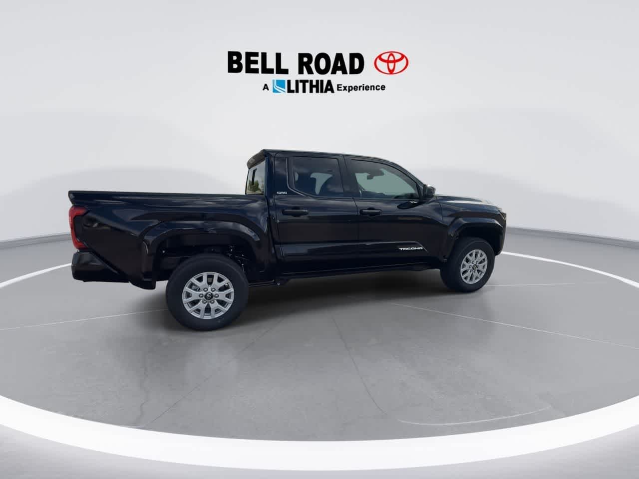 Thumbnail: 2025 Toyota Tacoma - 10