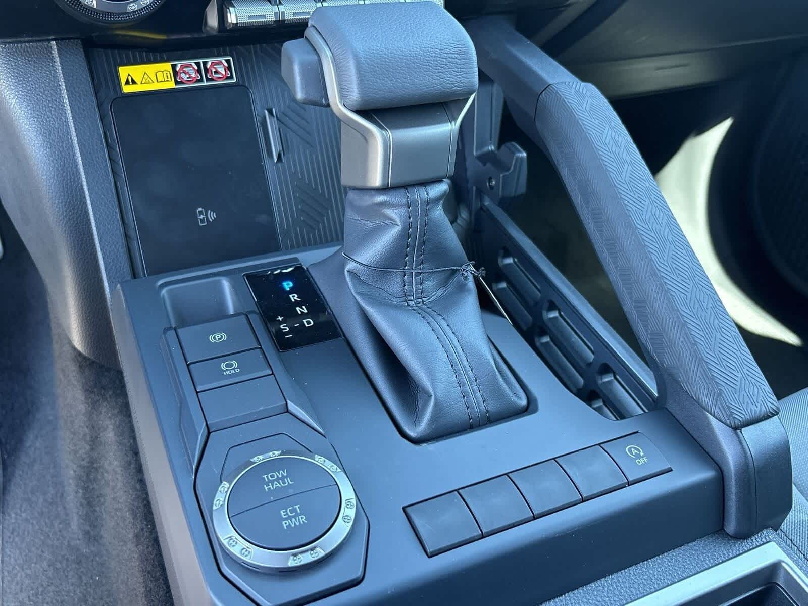 Thumbnail: 2025 Toyota Tacoma - 25