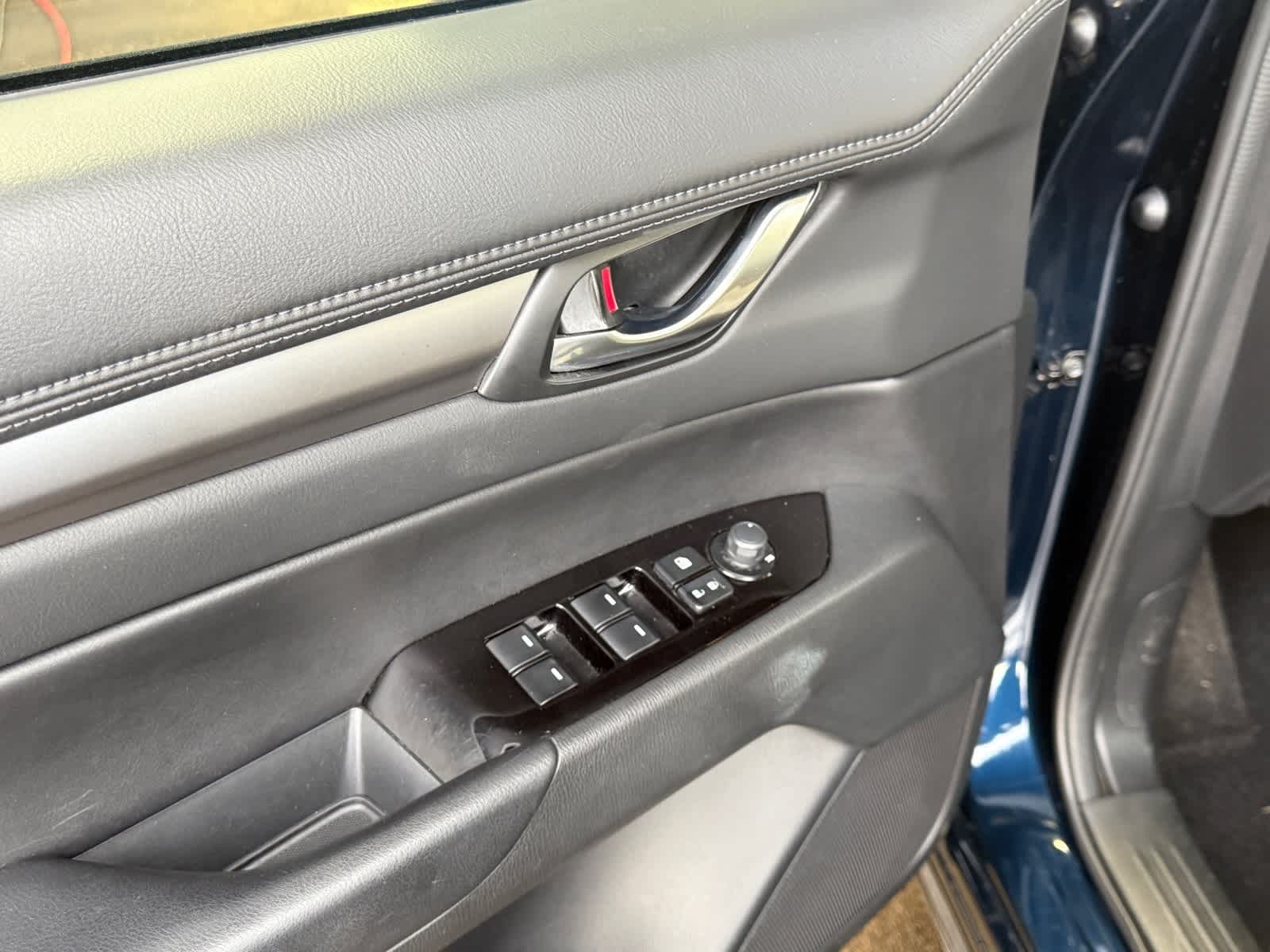 Thumbnail: 2025 Mazda CX-5 - 11