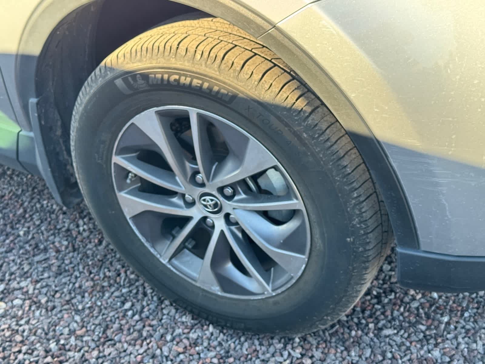 Thumbnail: 2018 Toyota RAV4 - 6