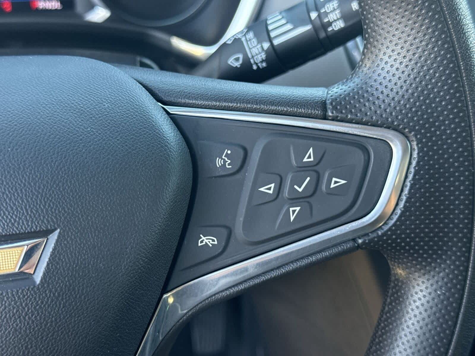 Thumbnail: 2022 Chevrolet Equinox - 28