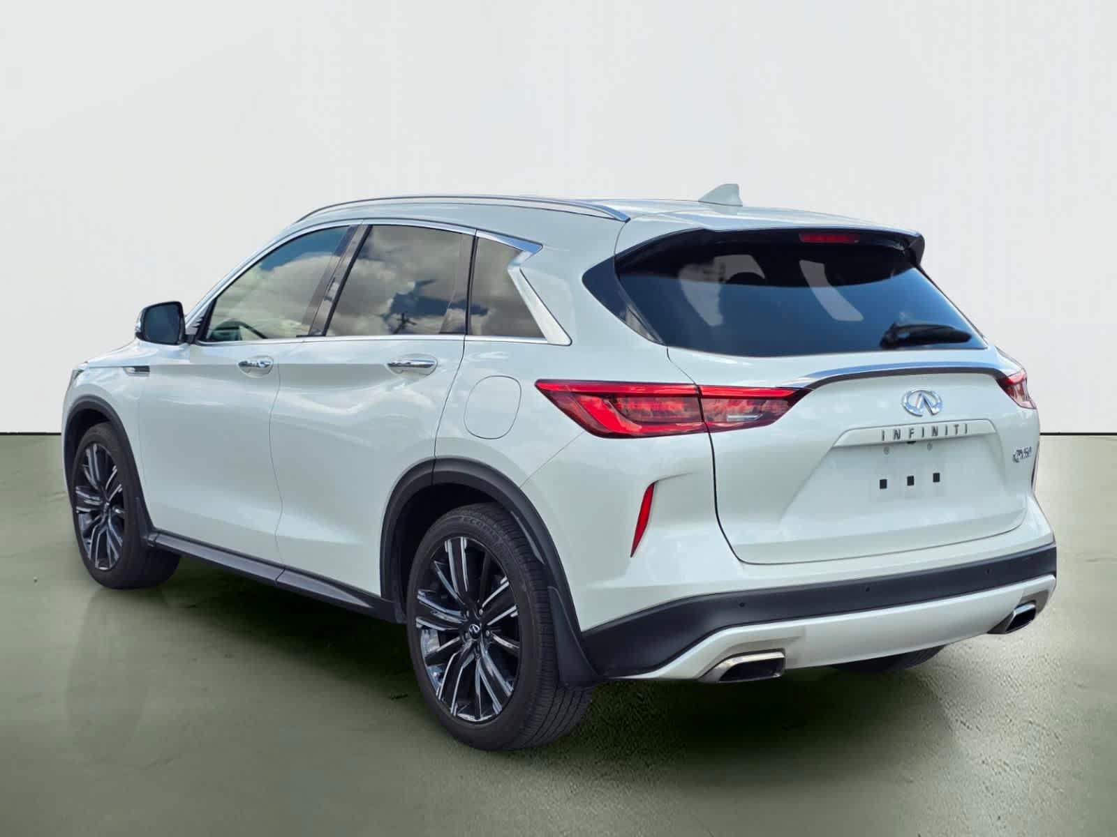 Thumbnail: 2021 INFINITI QX50 - 4