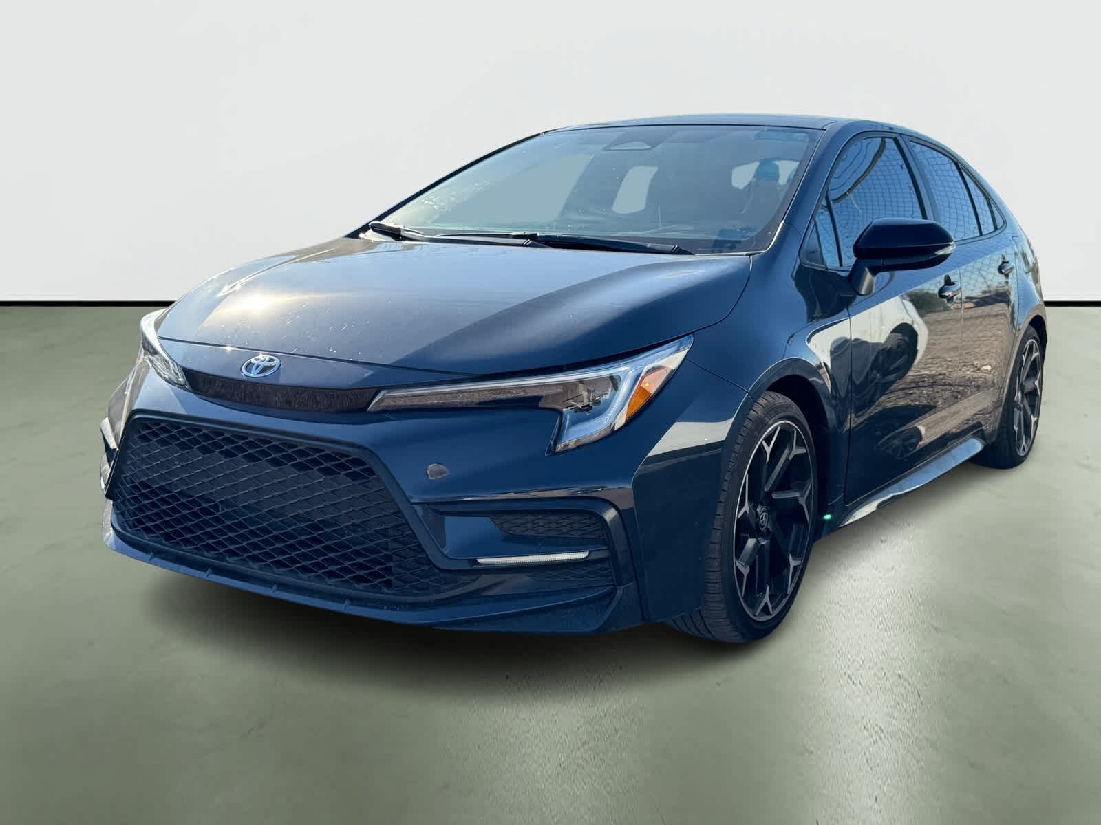 Thumbnail: 2025 Toyota Corolla - 2