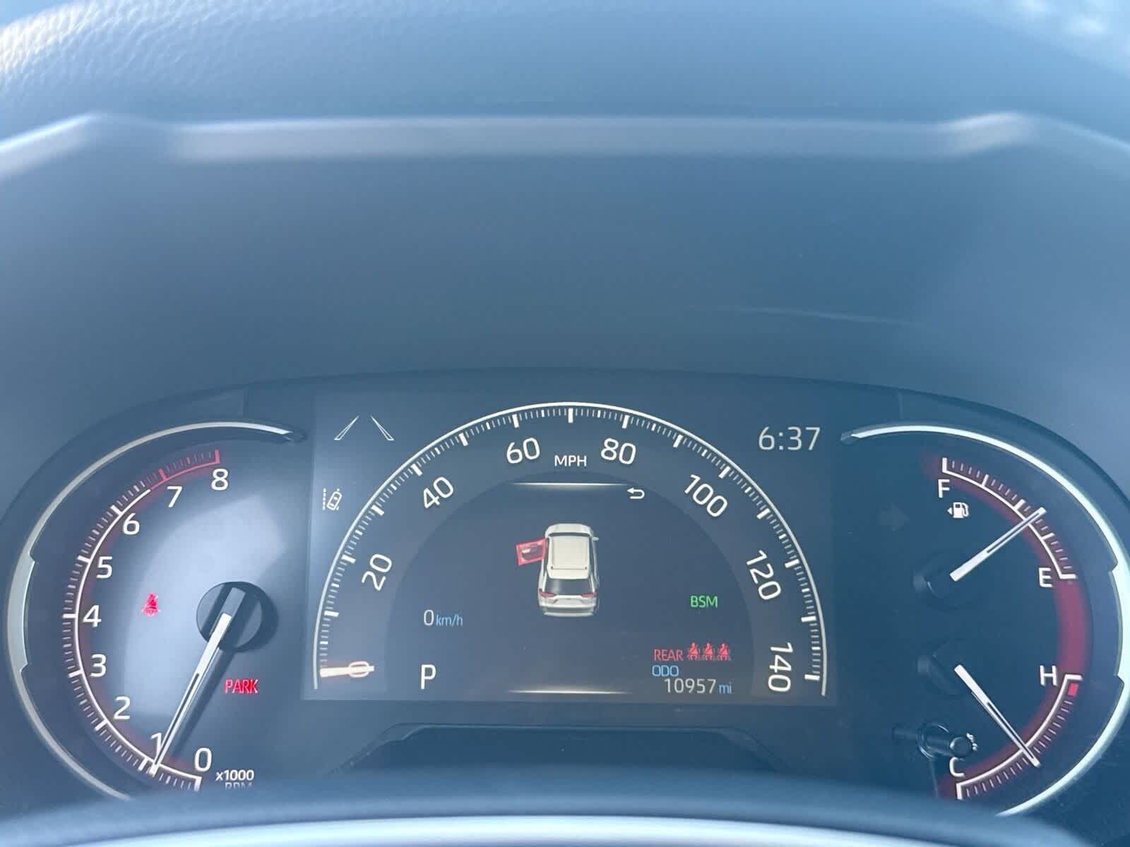 Thumbnail: 2023 Toyota RAV4 - 29