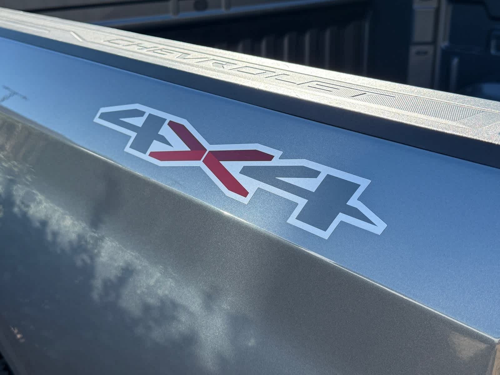 Thumbnail: 2022 Chevrolet Silverado 1500 - 11