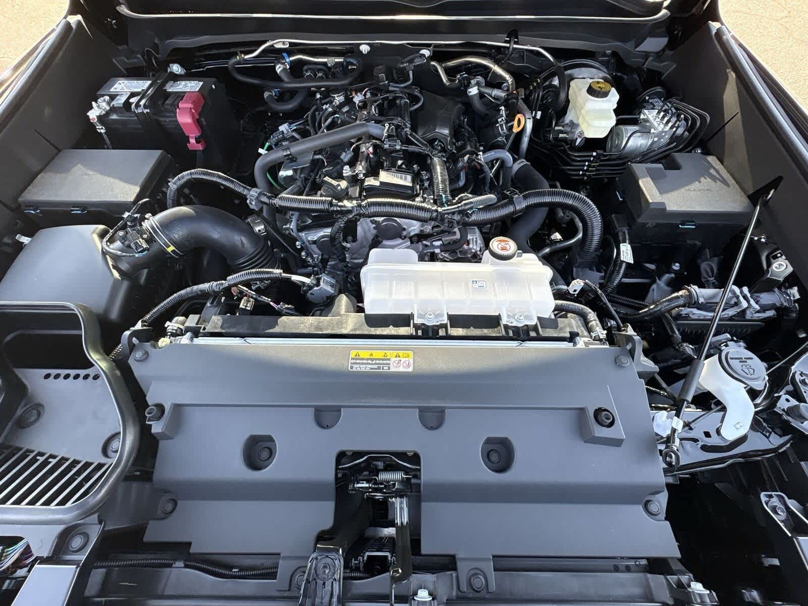 Thumbnail: 2025 Toyota Tacoma - 32