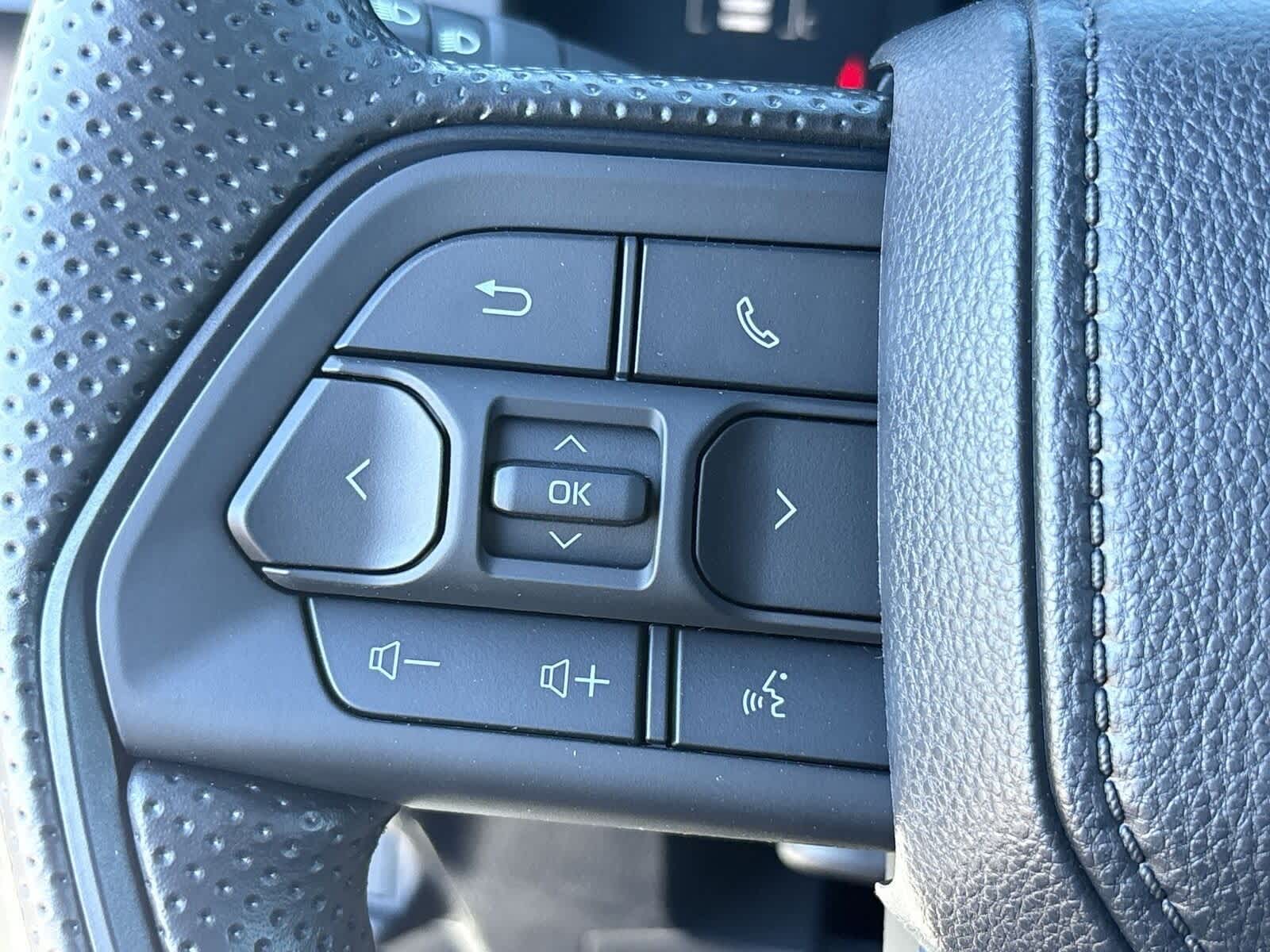 Thumbnail: 2025 Toyota Tacoma - 28