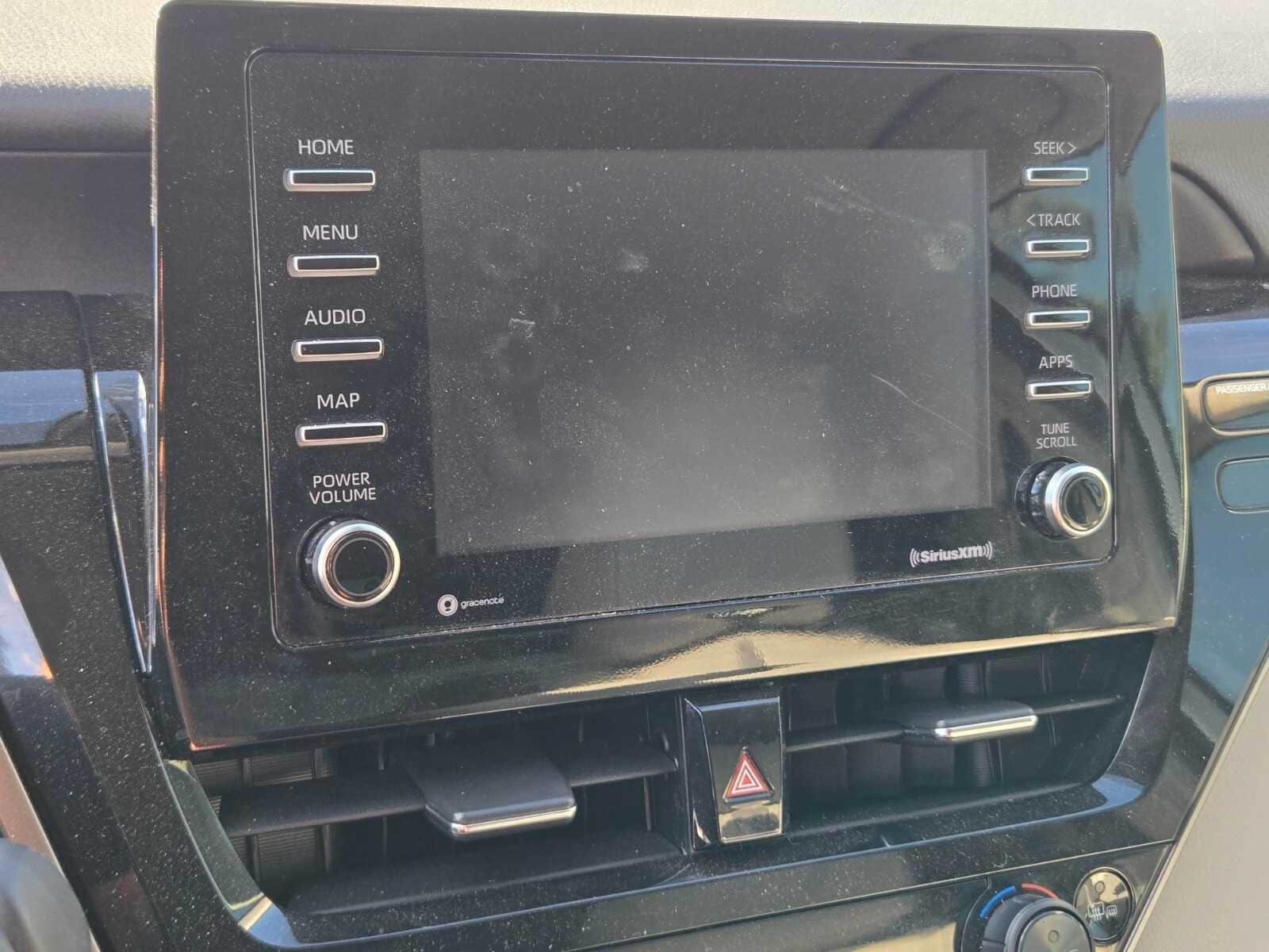 Thumbnail: 2022 Toyota Camry - 8