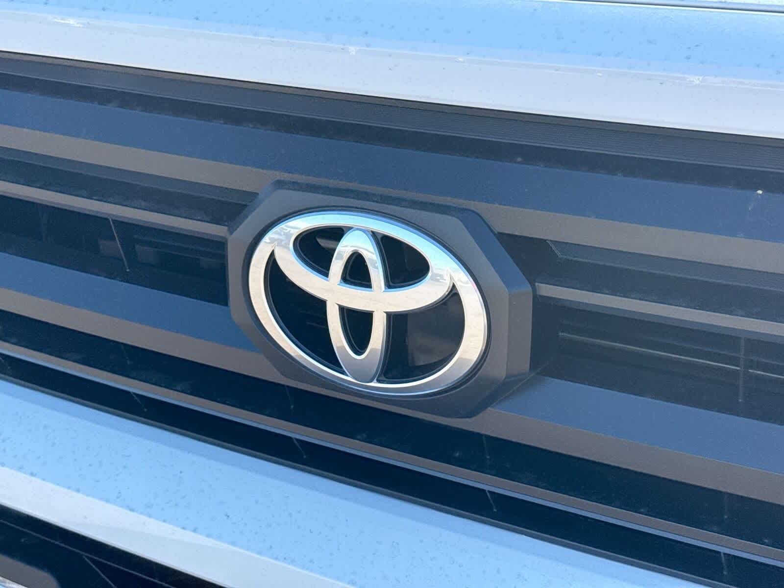 Thumbnail: 2025 Toyota Tacoma - 32