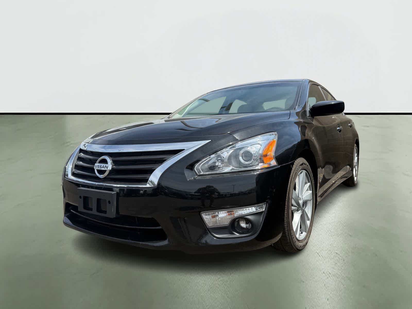Thumbnail: 2015 Nissan Altima - 2