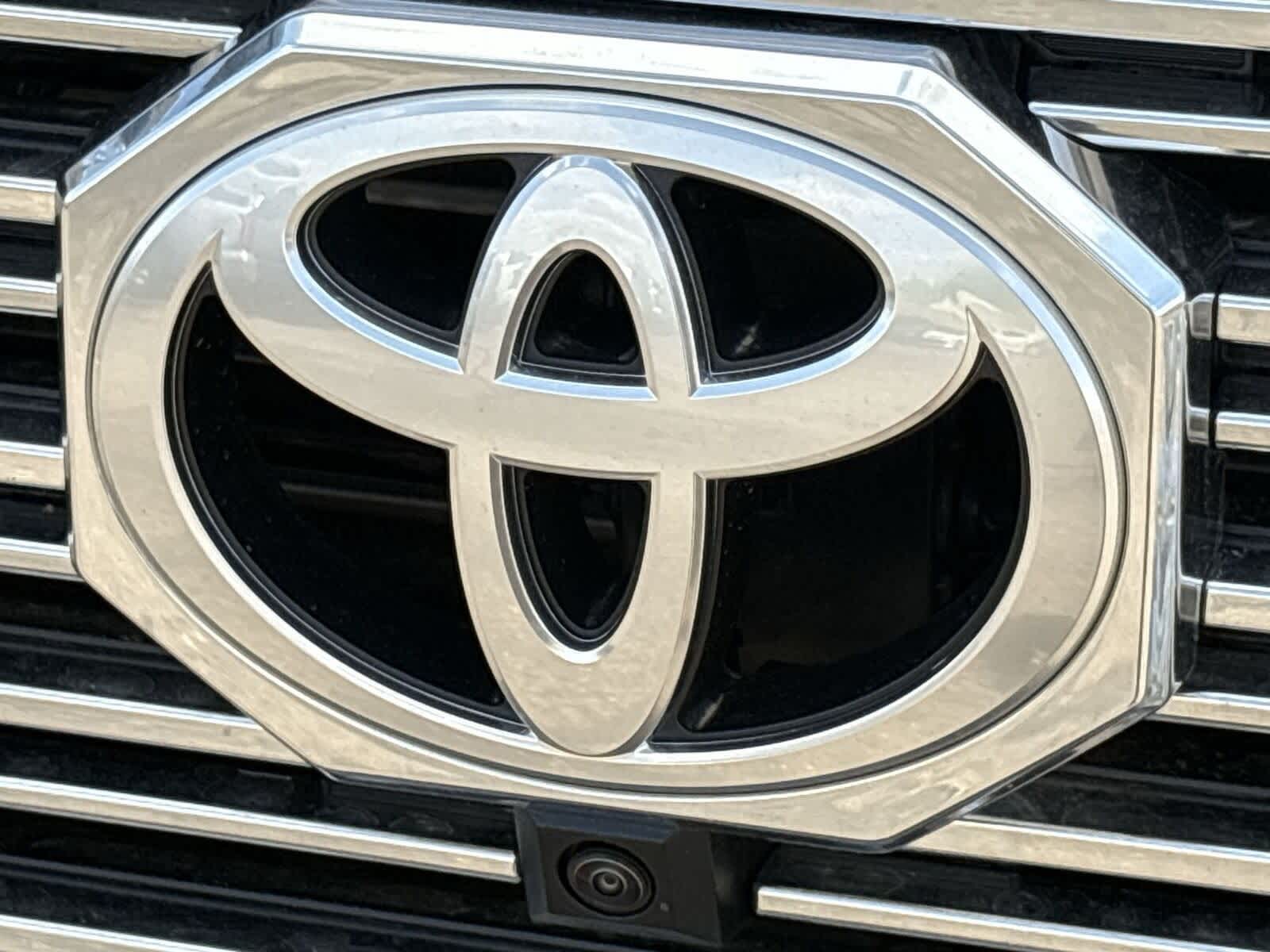 Thumbnail: 2025 Toyota Tacoma - 33