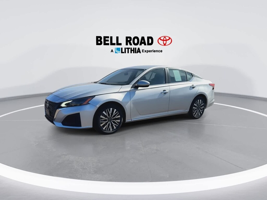 Used 2023 Nissan Altima 2.5 SV Sedan