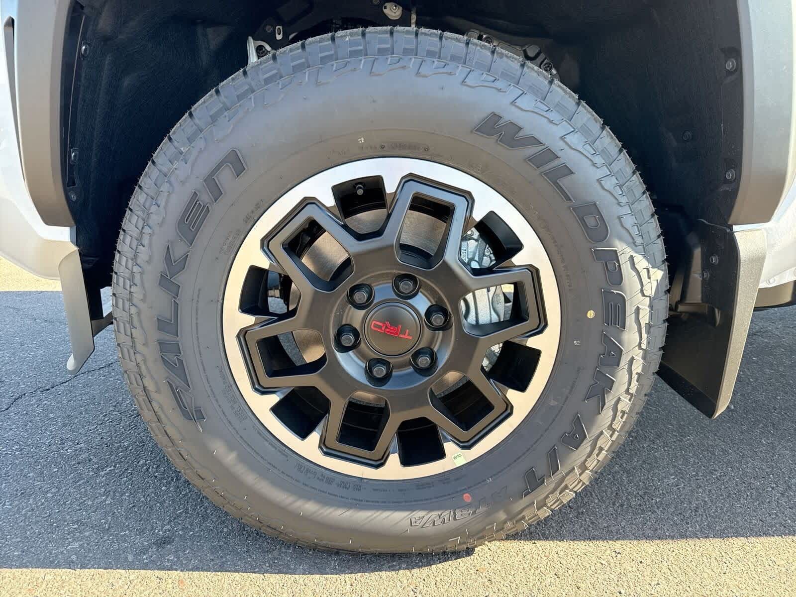 Thumbnail: 2025 Toyota Tacoma - 10