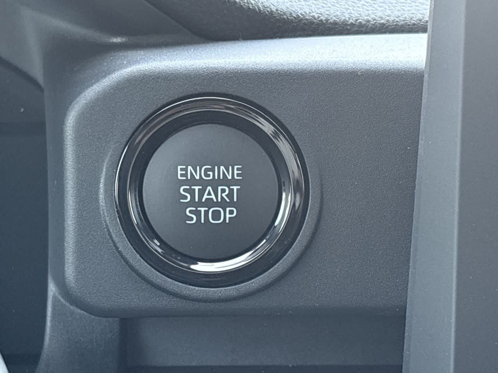 Thumbnail: 2025 Toyota Tacoma - 18