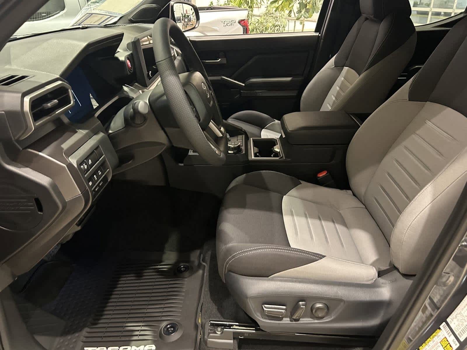 Thumbnail: 2025 Toyota Tacoma - 14