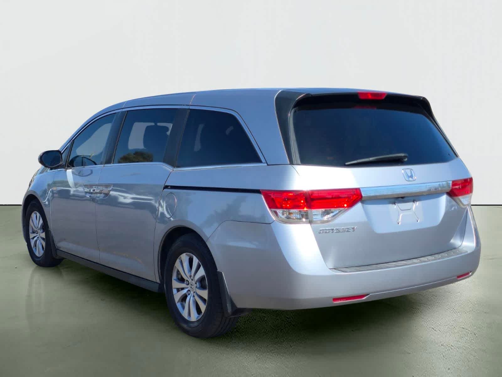 Thumbnail: 2016 Honda Odyssey - 10