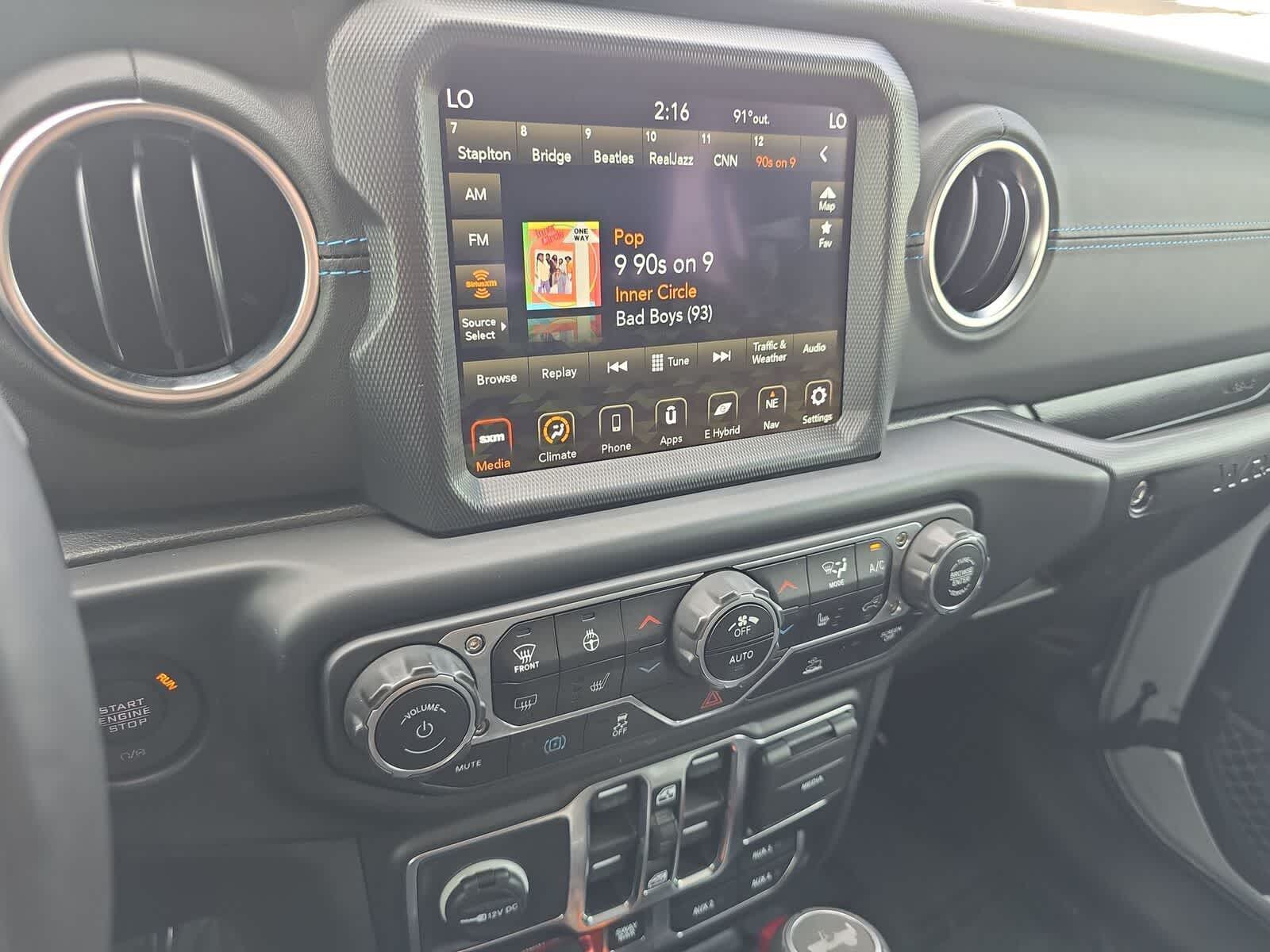 Thumbnail: 2023 Jeep Wrangler - 19