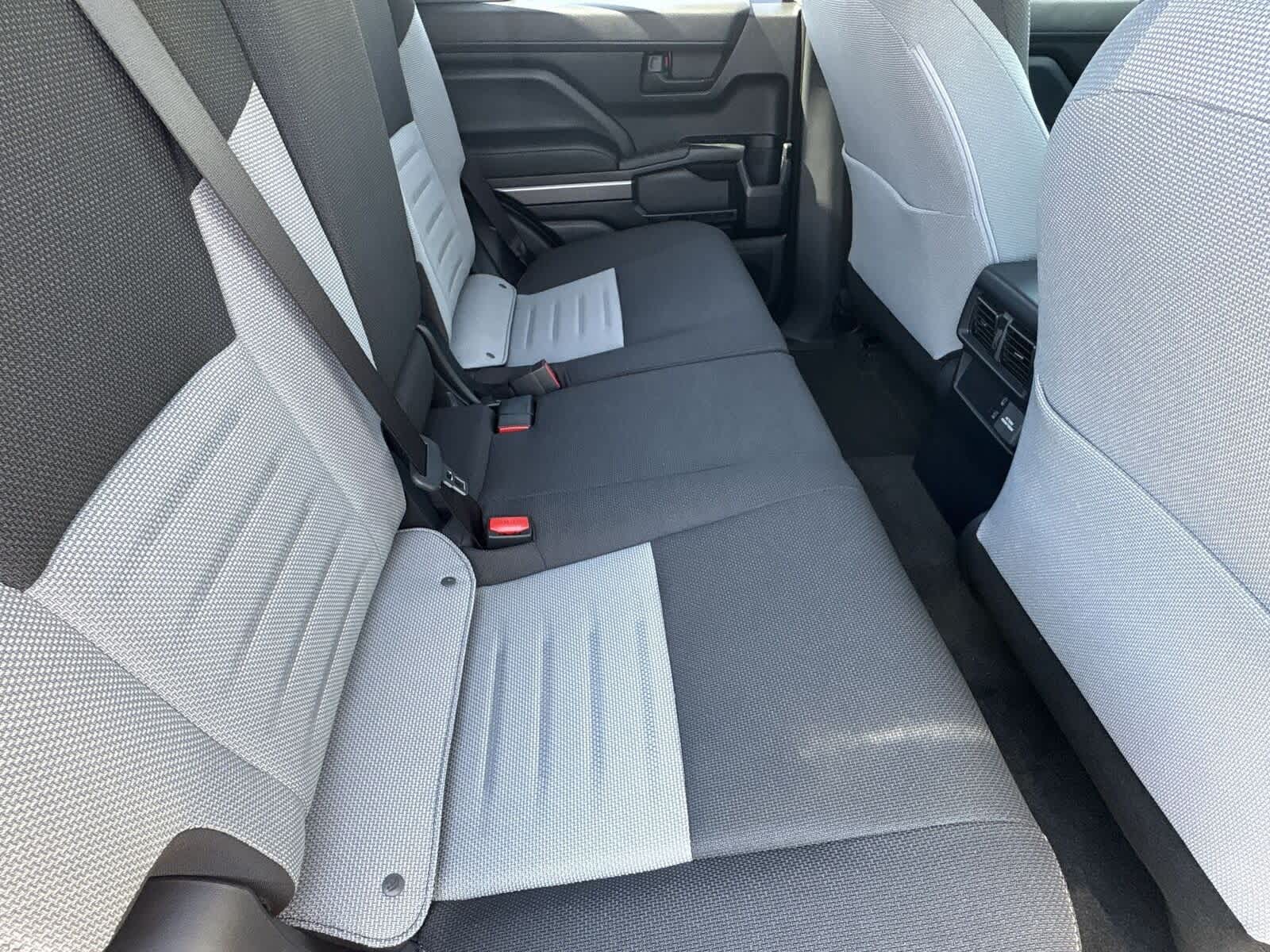 Thumbnail: 2025 Toyota 4Runner - 13