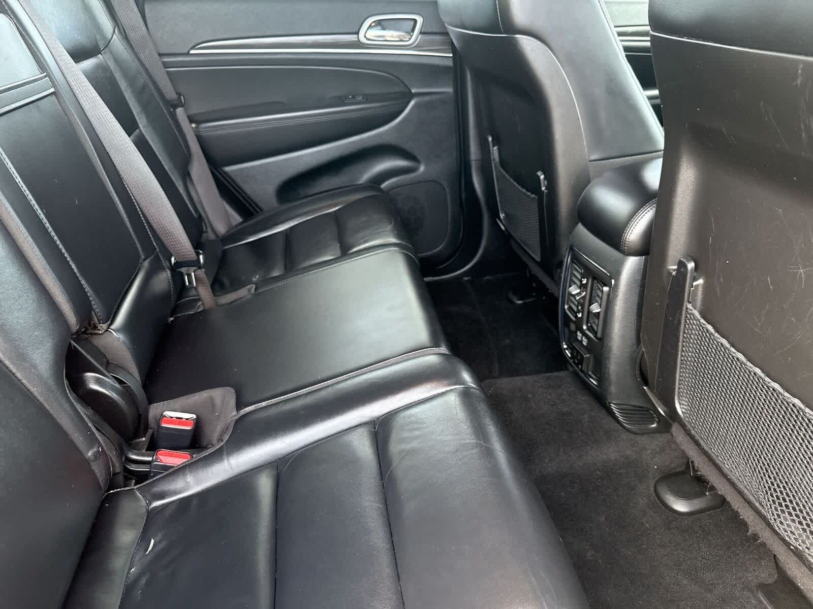 Thumbnail: 2022 Jeep Grand Cherokee - 13