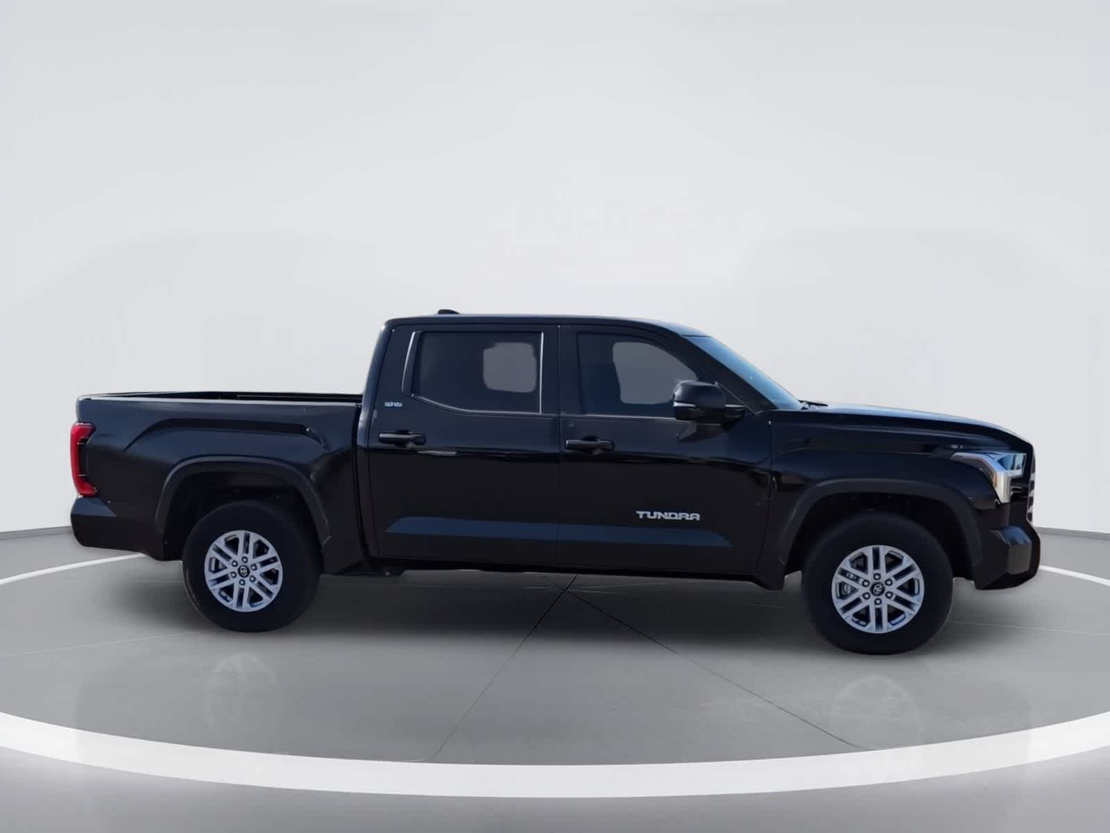 Thumbnail: 2025 Toyota Tundra - 8