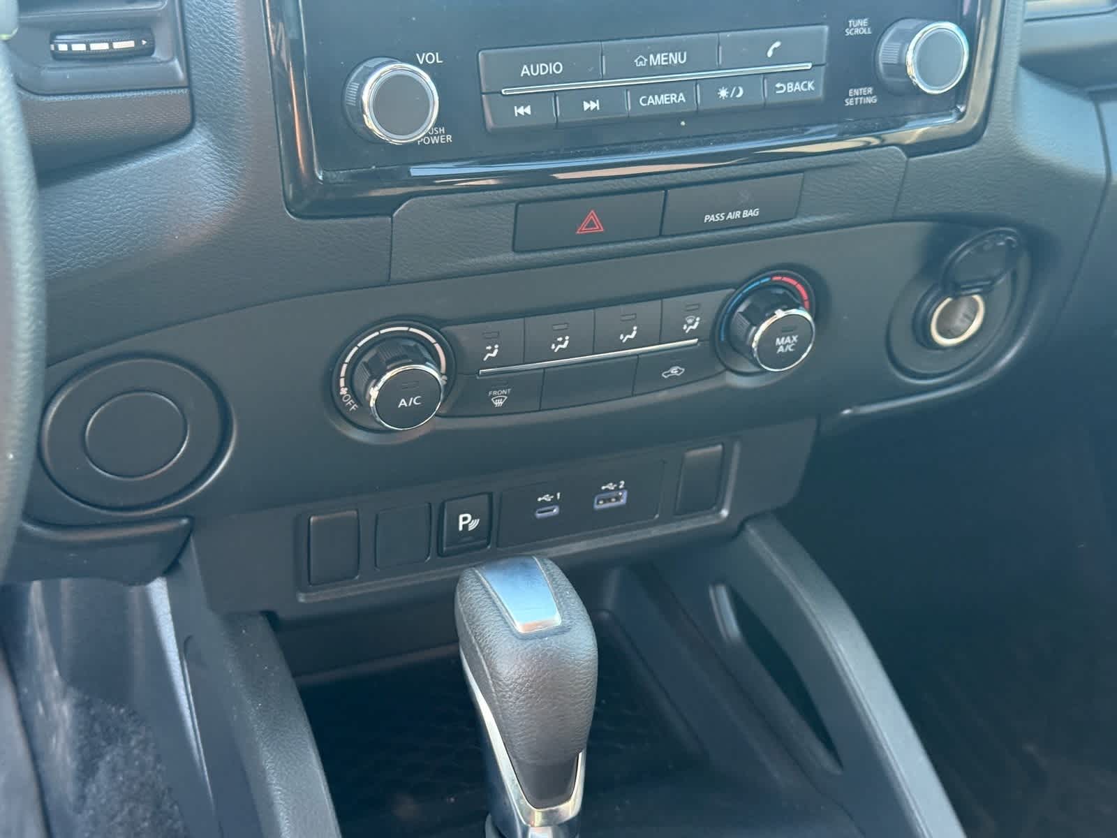 Thumbnail: 2022 Nissan Frontier - 21