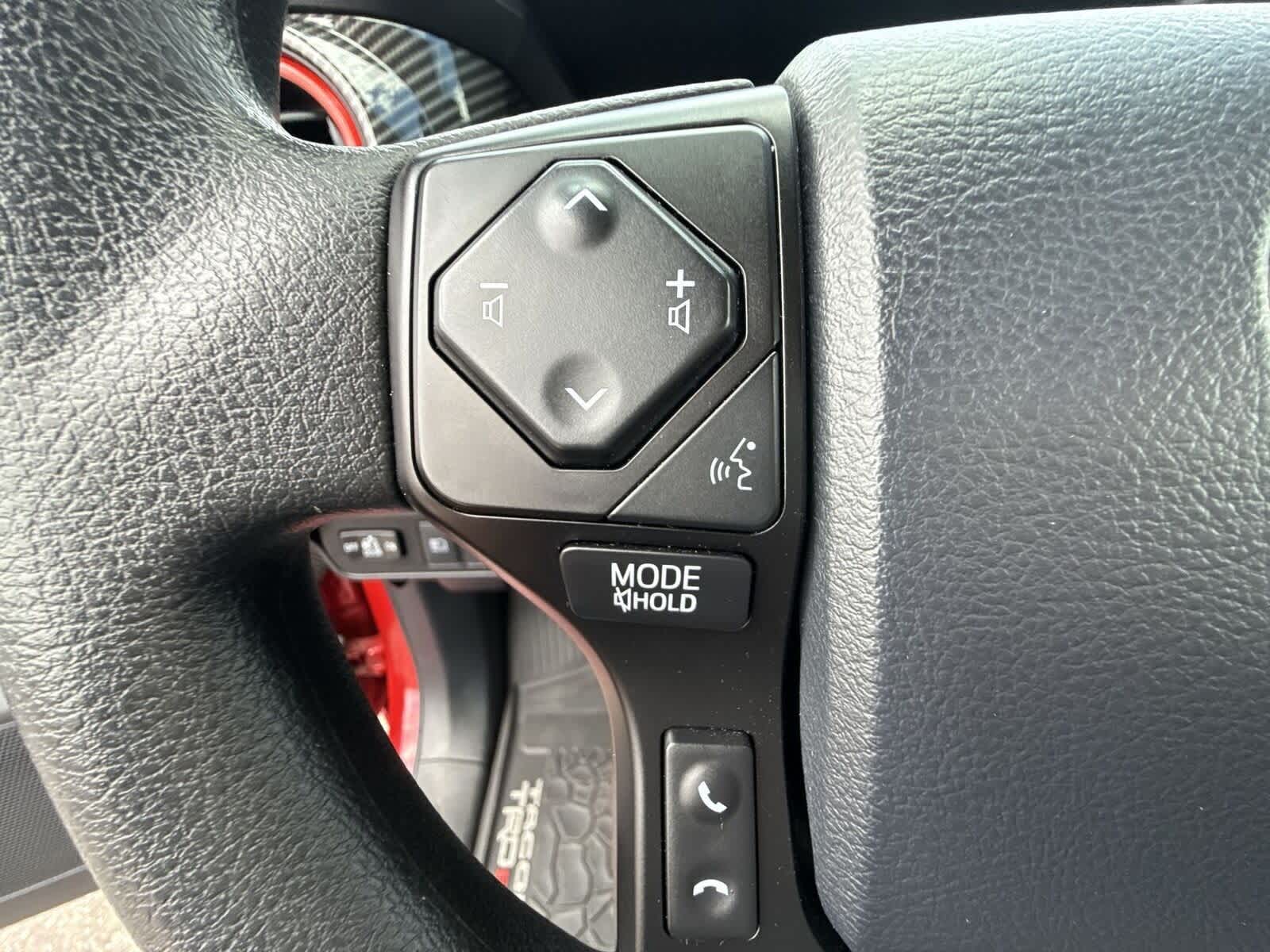 2023 Toyota Tacoma SR 28