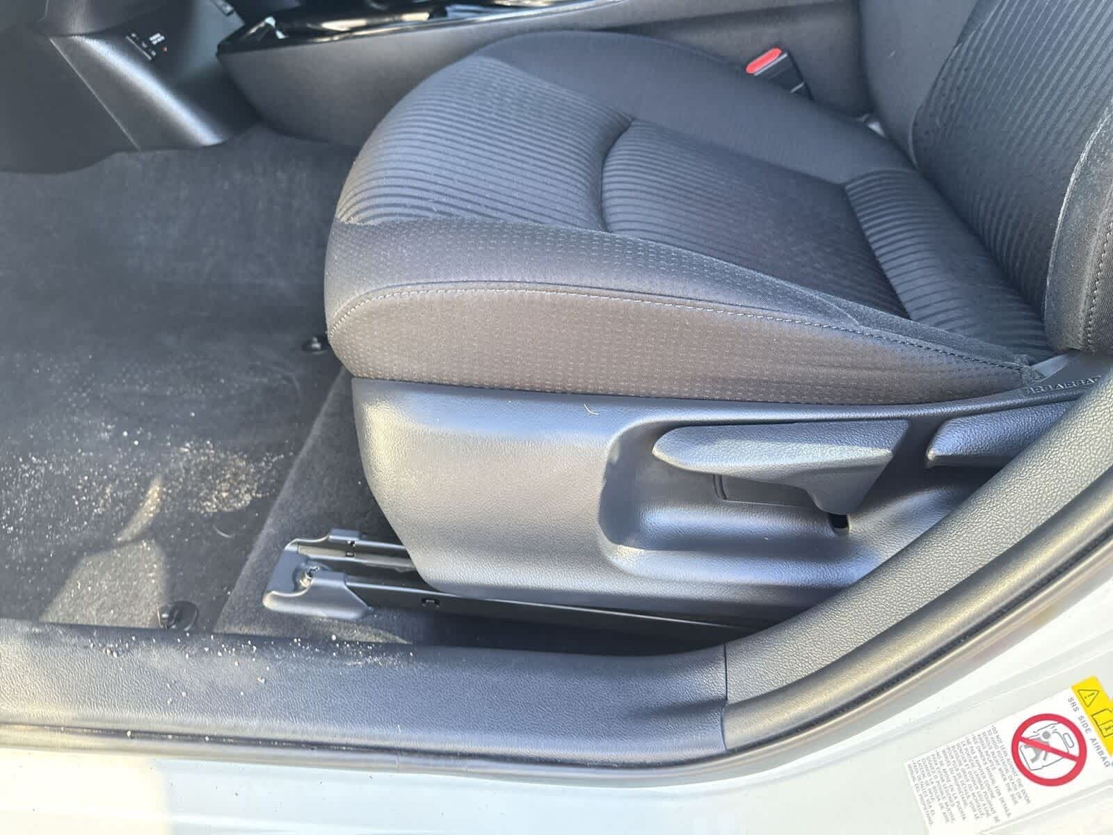 Thumbnail: 2017 Toyota Prius Prime - 18