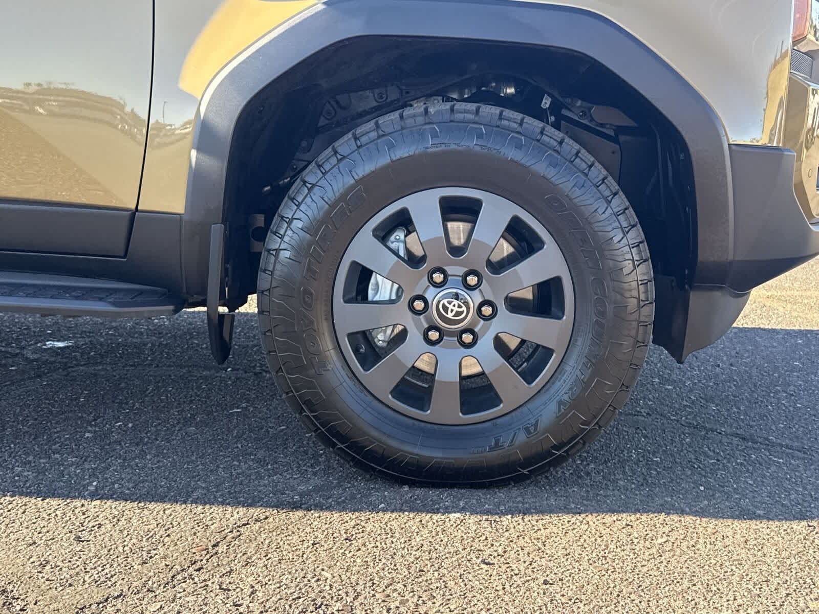 Thumbnail: 2025 Toyota Land Cruiser - 10