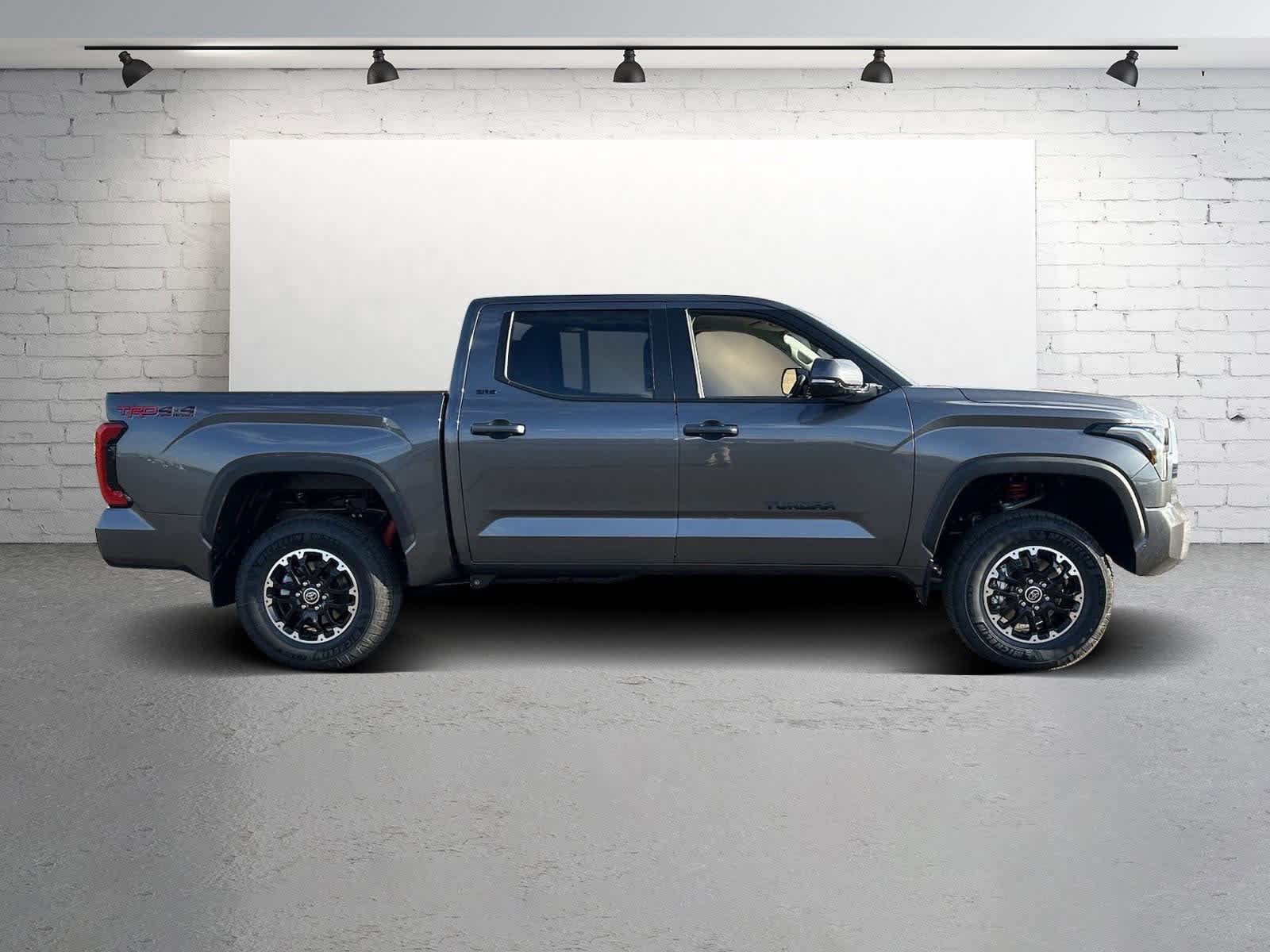 Thumbnail: 2024 Toyota Tundra - 7